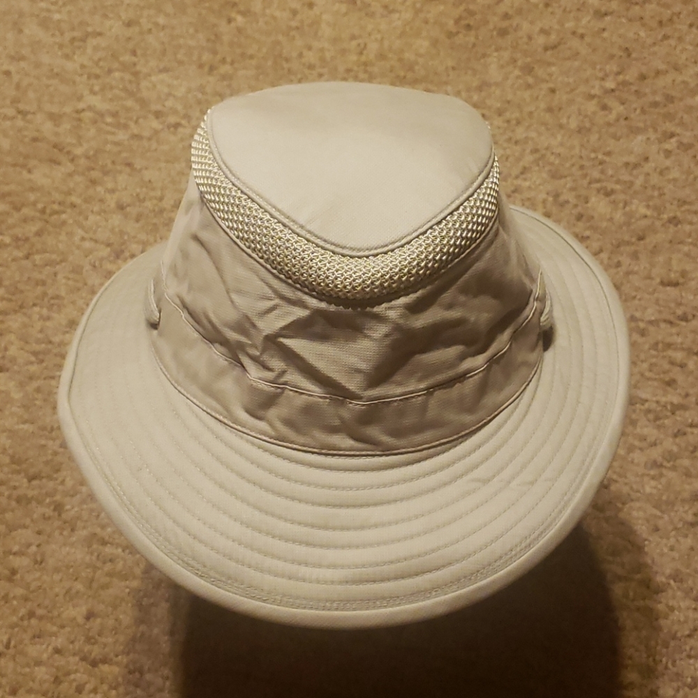 The Tilly Organic Airflow T5MO hat Worn once11